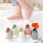 baby-shoes-knitted-babyblush-1